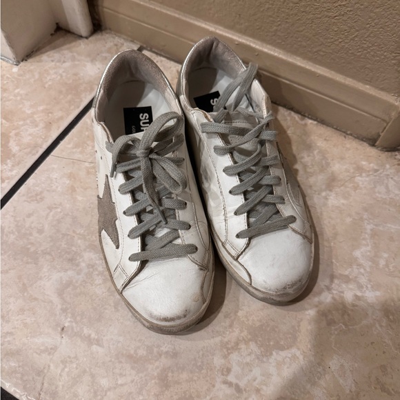 SOLD SOLD SOLD

Golden Goose - Picture 2 of 6